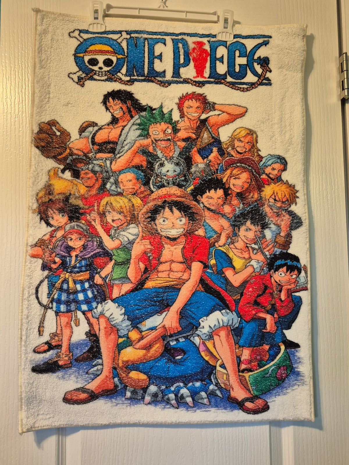 One Piece Crew White Wall Hanging Rug