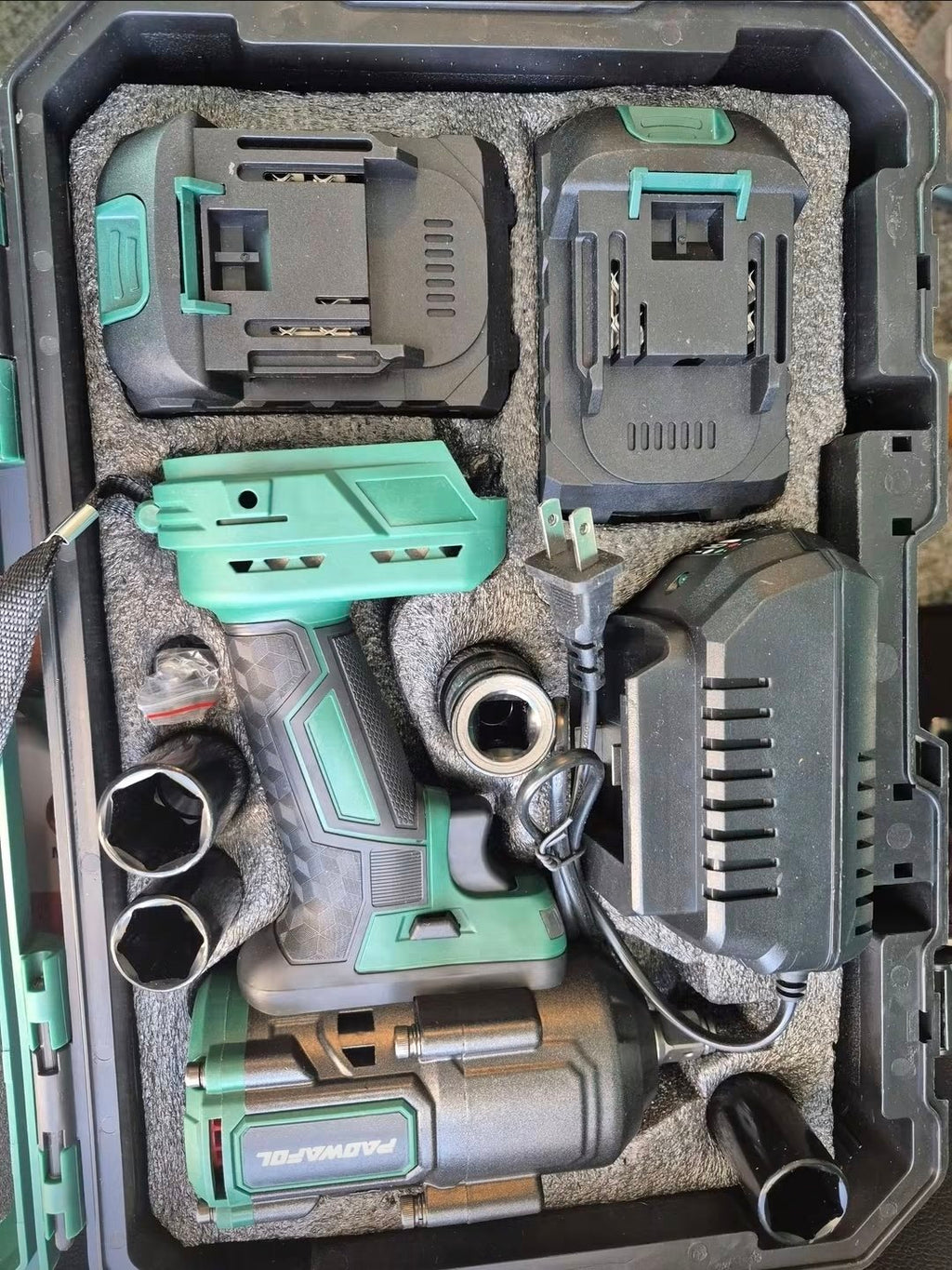 PAOWAFOL Impact Wrench Full Kit