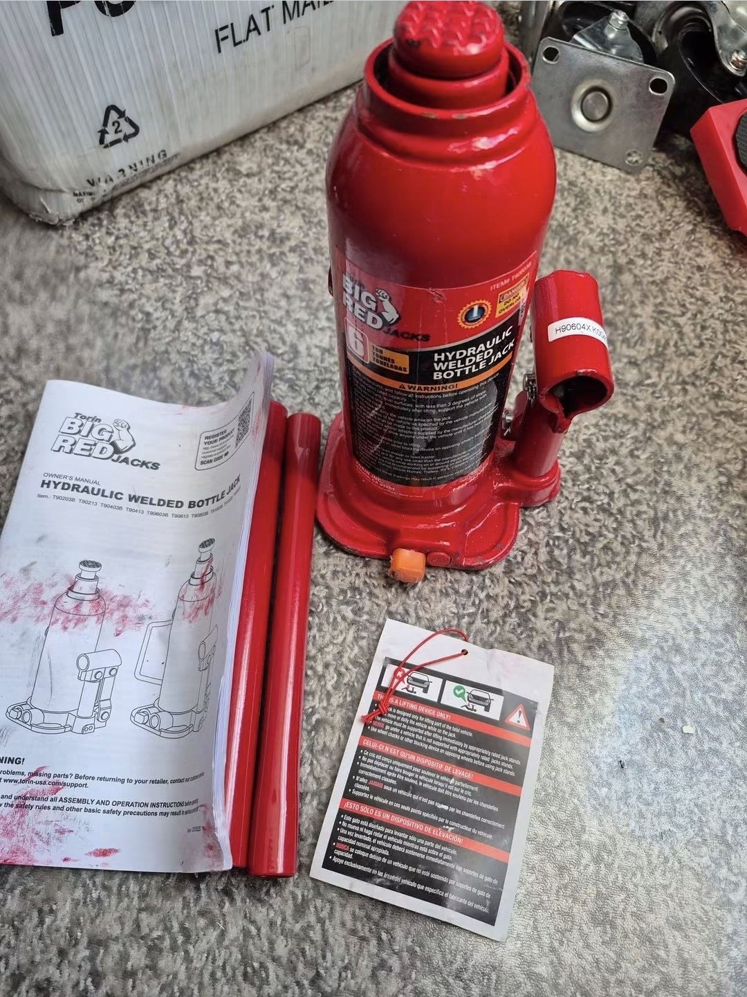 Torin Big Red 6-Ton Hydraulic Welded Bottle Jack