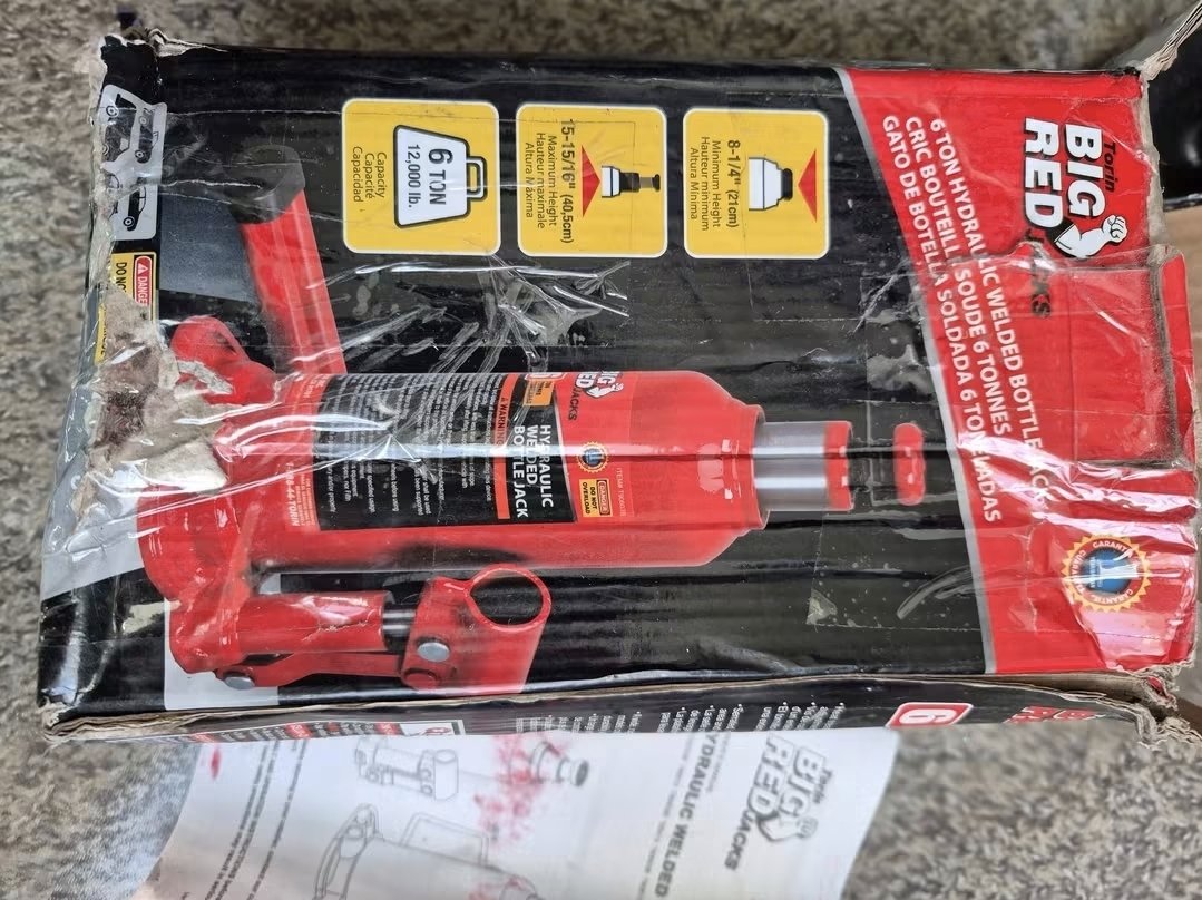 Torin Big Red 6-Ton Hydraulic Welded Bottle Jack