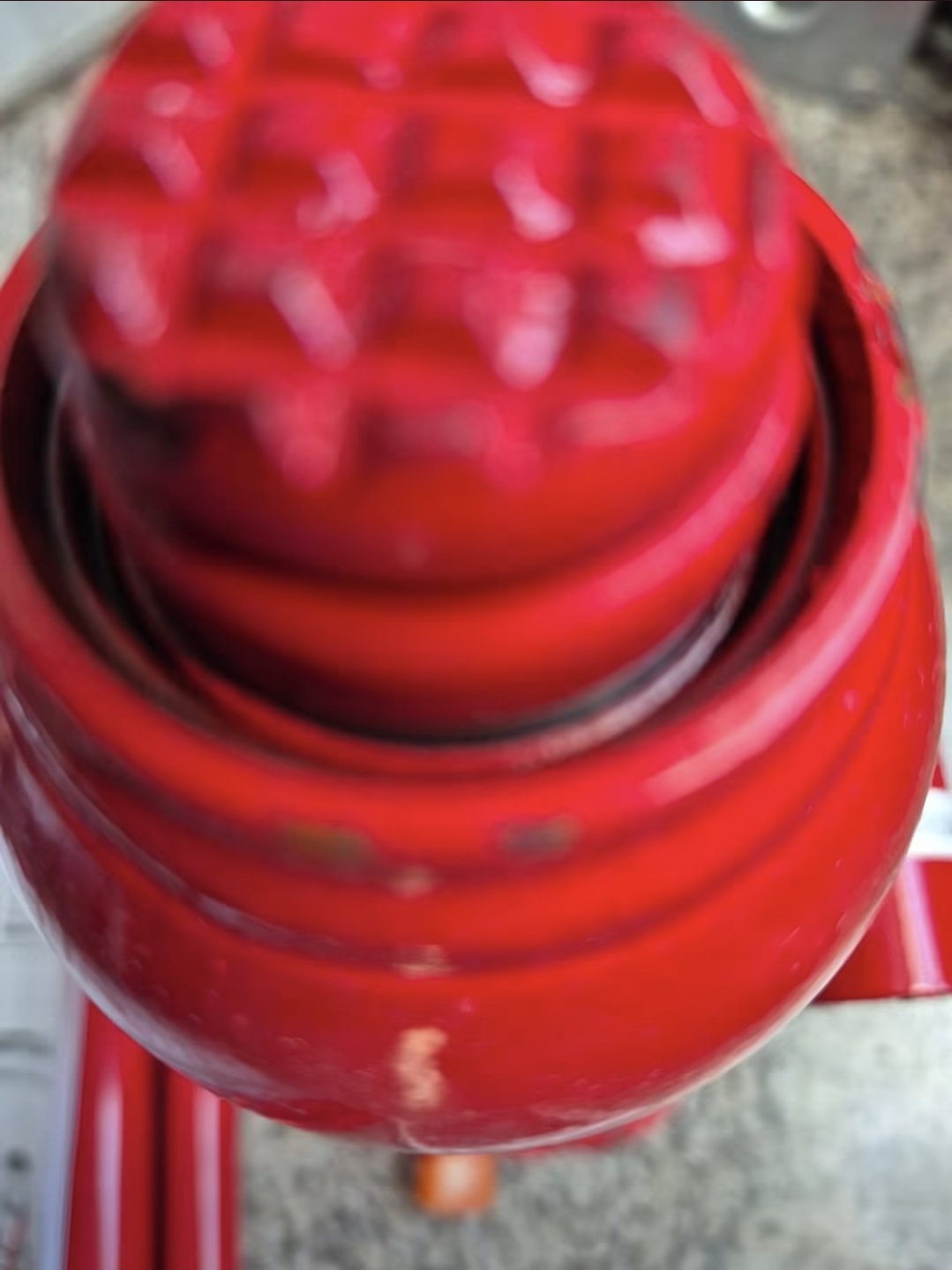 Torin Big Red 6-Ton Hydraulic Welded Bottle Jack