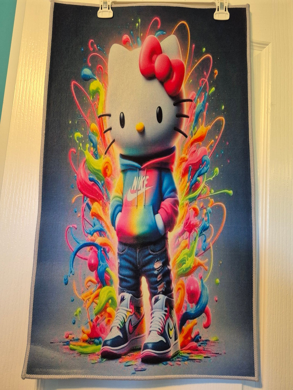 Hello Kitty Nike Splash – Character Wall-Hanging Rug