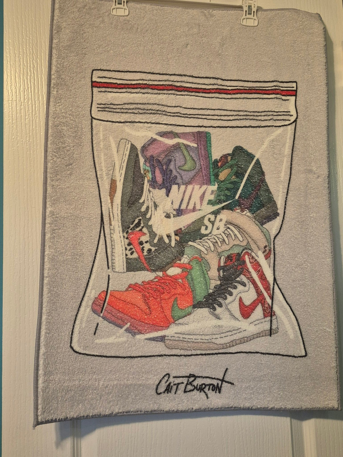 Nike SB Sneaker Bag – Sneakerhead Wall-Hanging Rug