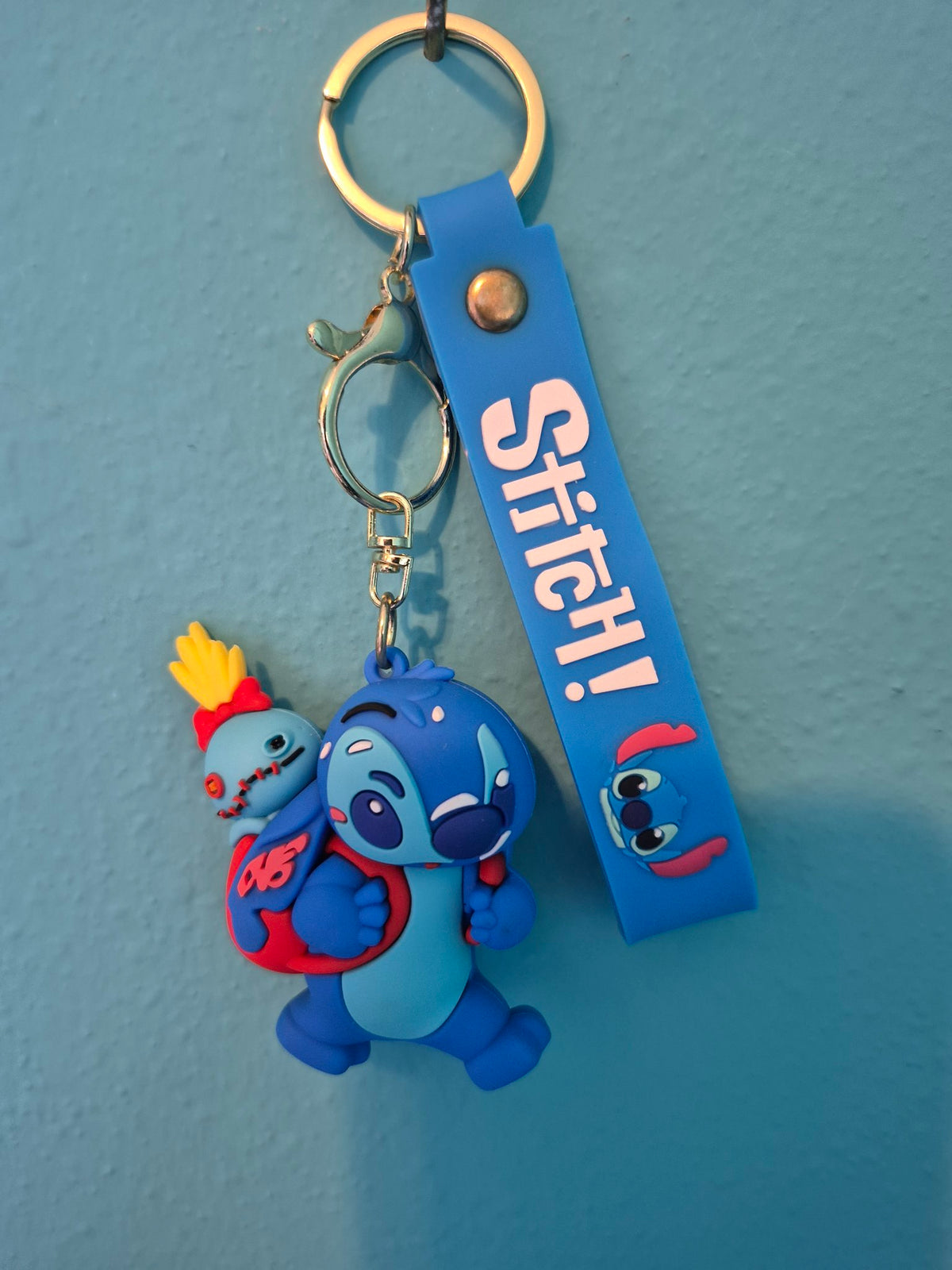 Stitch Scrump Backpack Keychain – Disney Lilo & Stitch Character Keychain with Wrist Strap