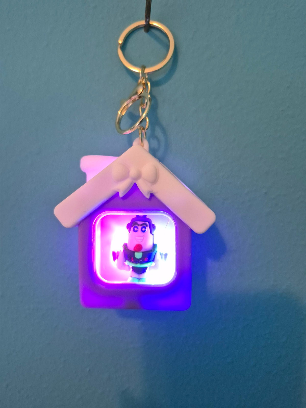 Light-Up House Keychain – Buzz Lightyear Purple House Character Keychain with LED Lights
