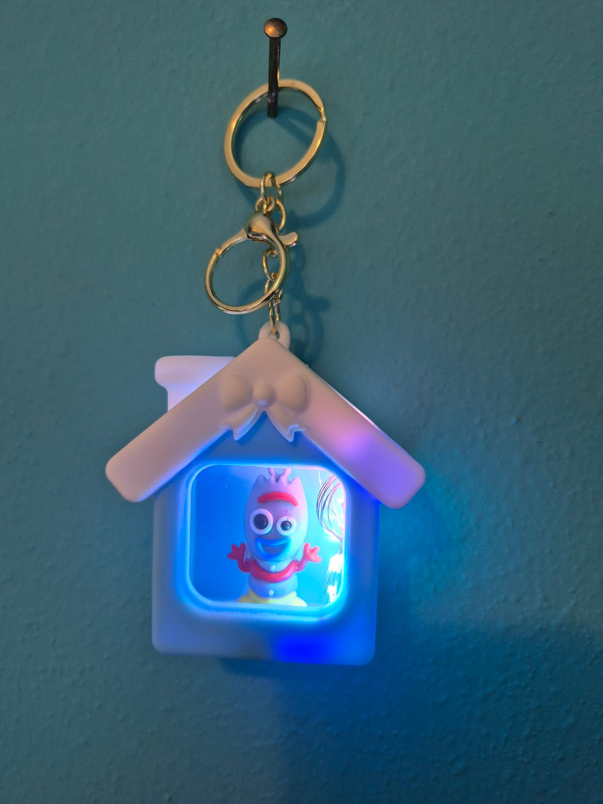 Light-Up House Keychain – Forky Light Blue House Character Keychain with LED Lights