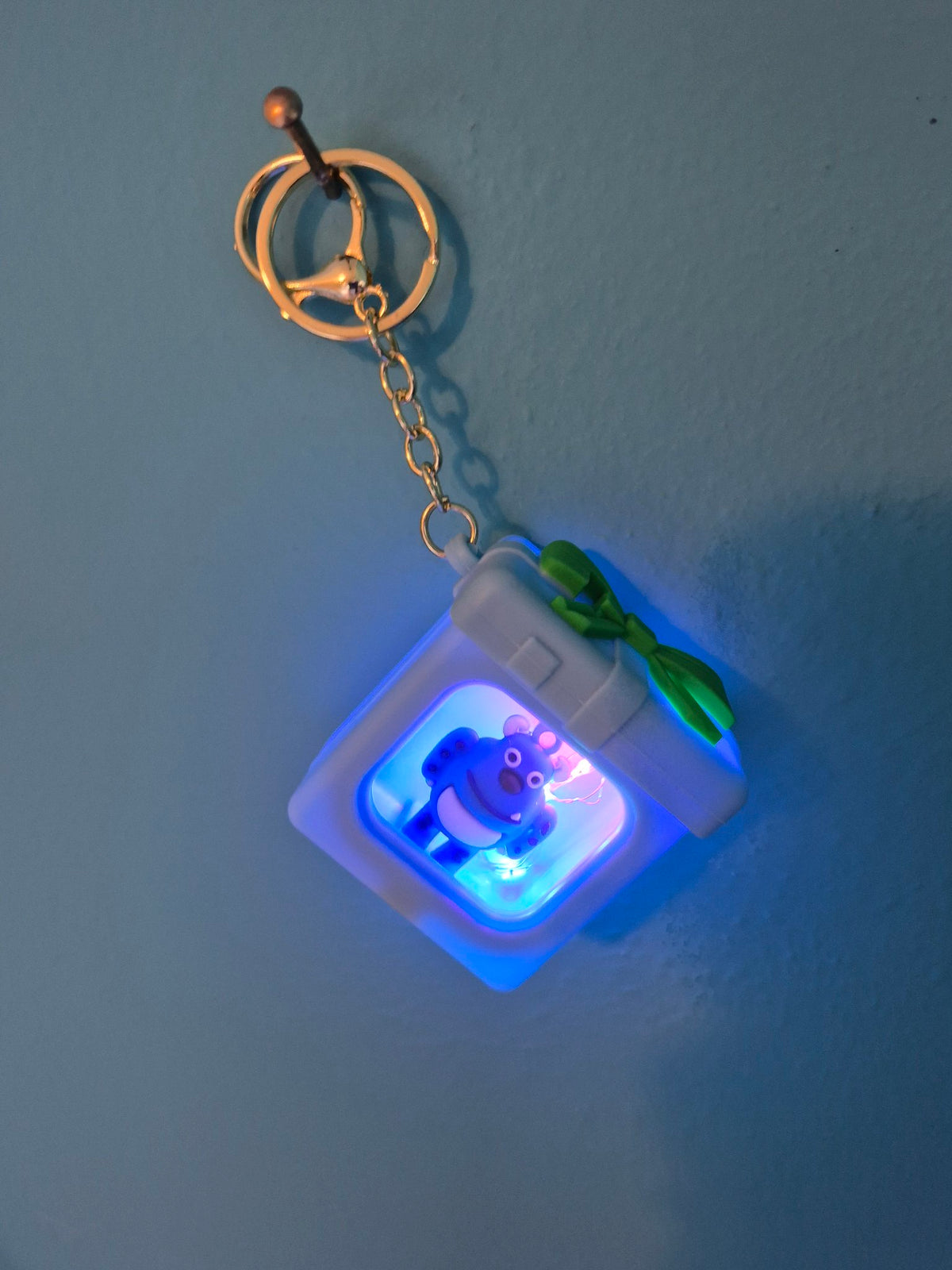 Light-Up Gift Box Keychain – Sulley Light Blue Gift Box Character Keychain with LED Lights