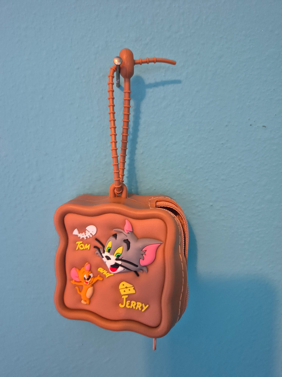 Tom and Jerry Mini Zipper Purse – Brown Silicone Coin Purse with Loop Strap - photo 1