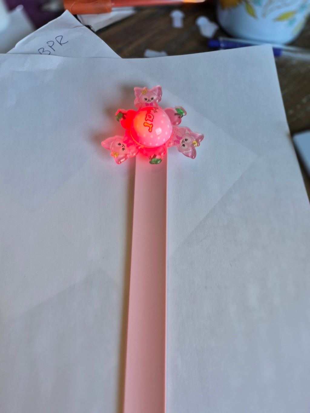 Pink Fox Light-Up Spinner Slap Bracelet - Cherry