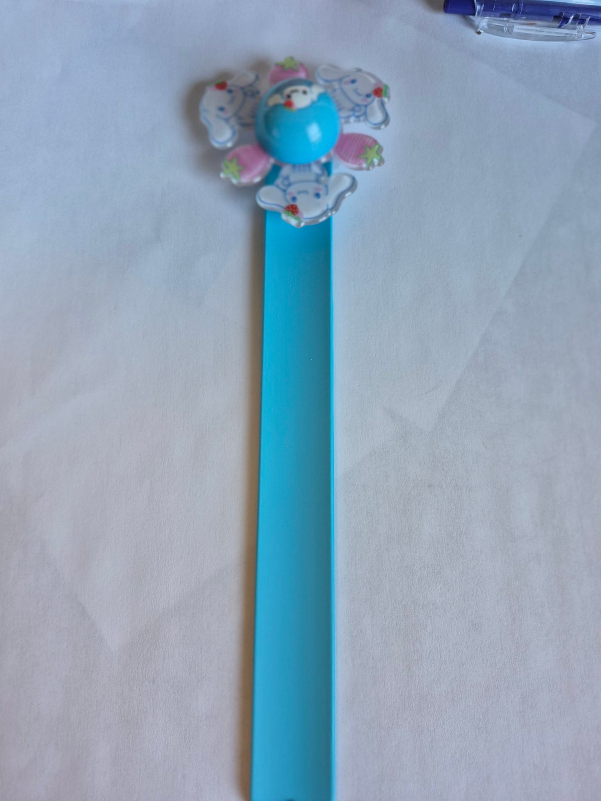 Cinnamoroll Light-Up Spinner Slap Bracelet - Blue full bracelet