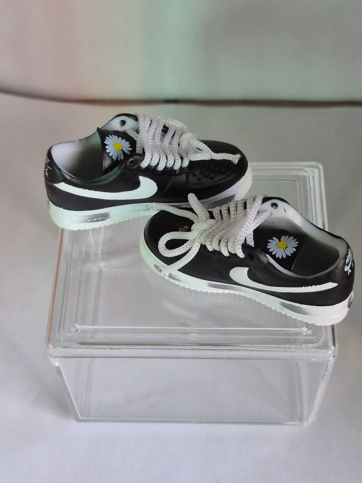 Black Mini Sneakers with Daisy Tongue – Collectible Pair with Display Case