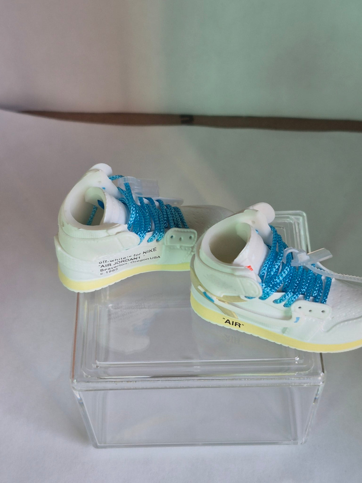 White Designer-Style High-Top Mini Sneakers with Blue Laces – Collectible Pair with Display Case