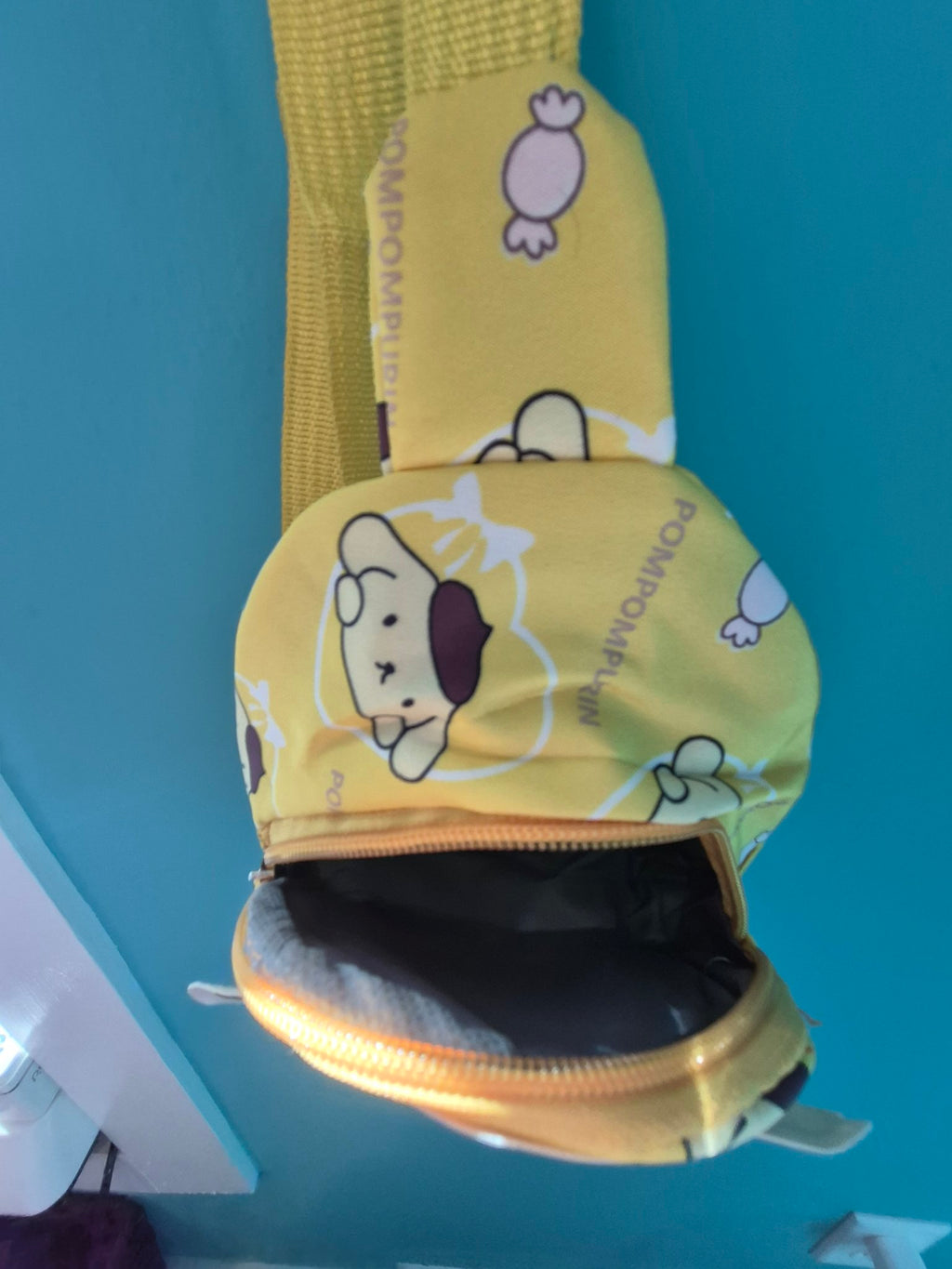 Pompompurin Mini Sling Bag – Yellow
