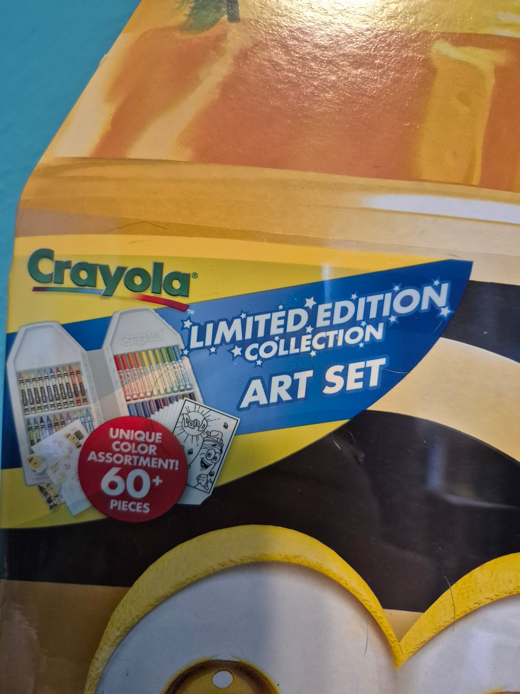 Crayola Limited Edition Art Set – Dan D Dandelion, 60+ Pieces with Retired Colors