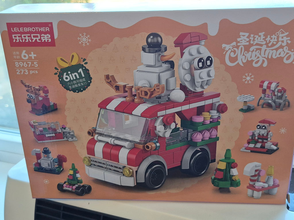 Christmas Truck Building Block Kit – 6-in-1, 273 Pieces (8967-5)