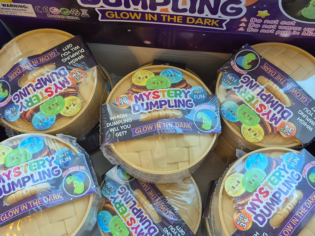 Mystery Squishy Dumpling – Glow in the Dark, Surprise Color in Steamer Basket