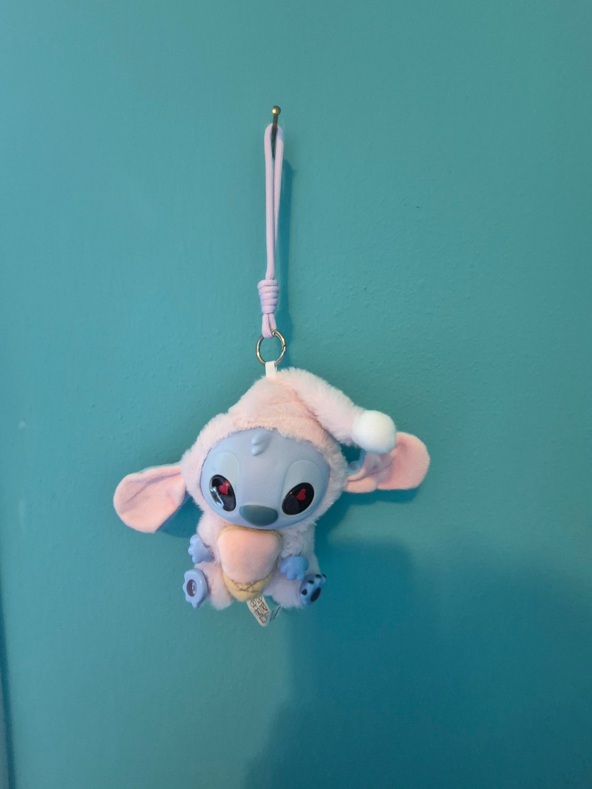 Stitch Plush Keychain – Pink Nightcap with Ice Cream Cone, Heart Eyes
