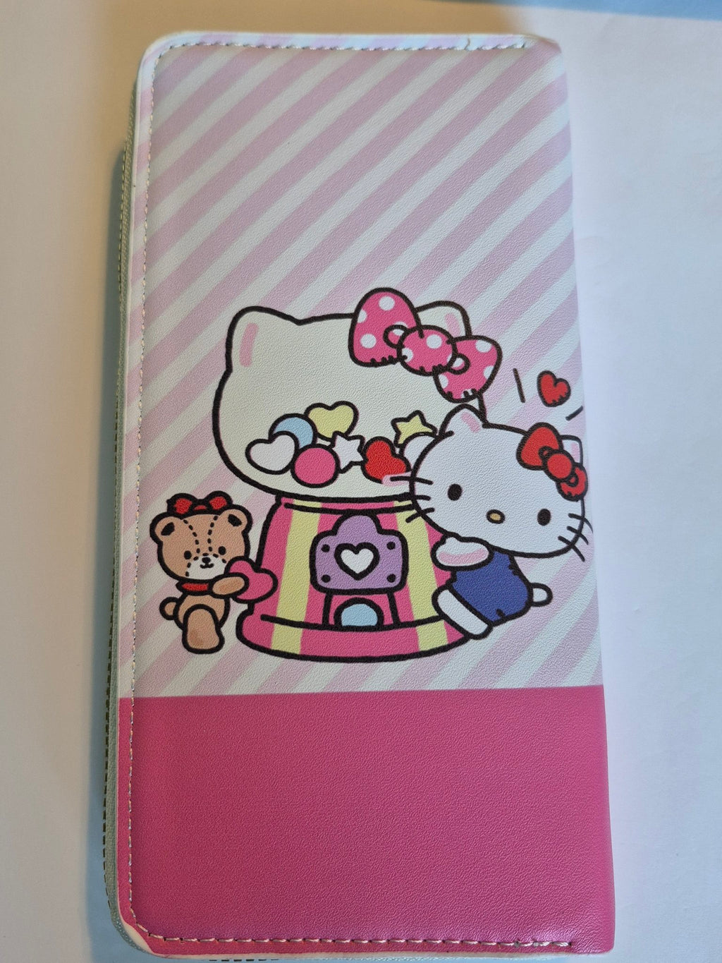 Hello Kitty Zip-Around Wallet – Gumball Machine, Pink Stripes