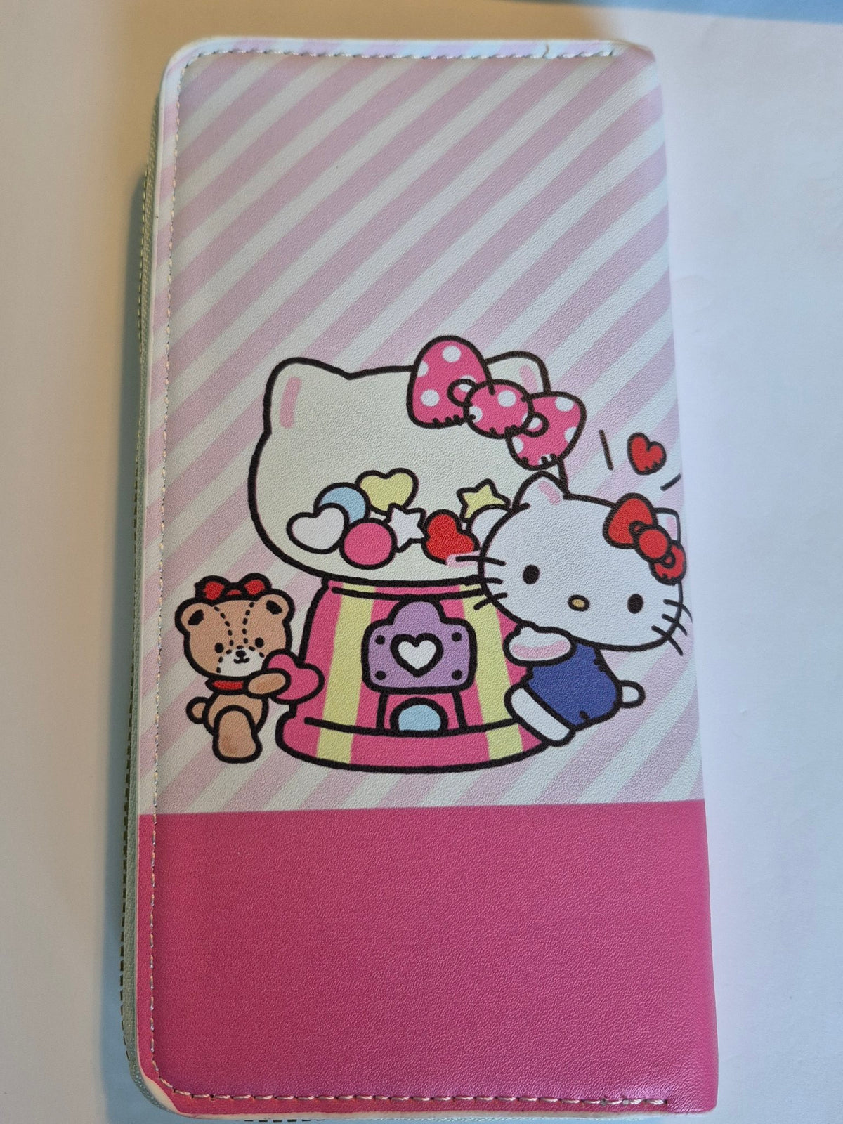 Hello Kitty Zip-Around Wallet – Gumball Machine, Pink Stripes