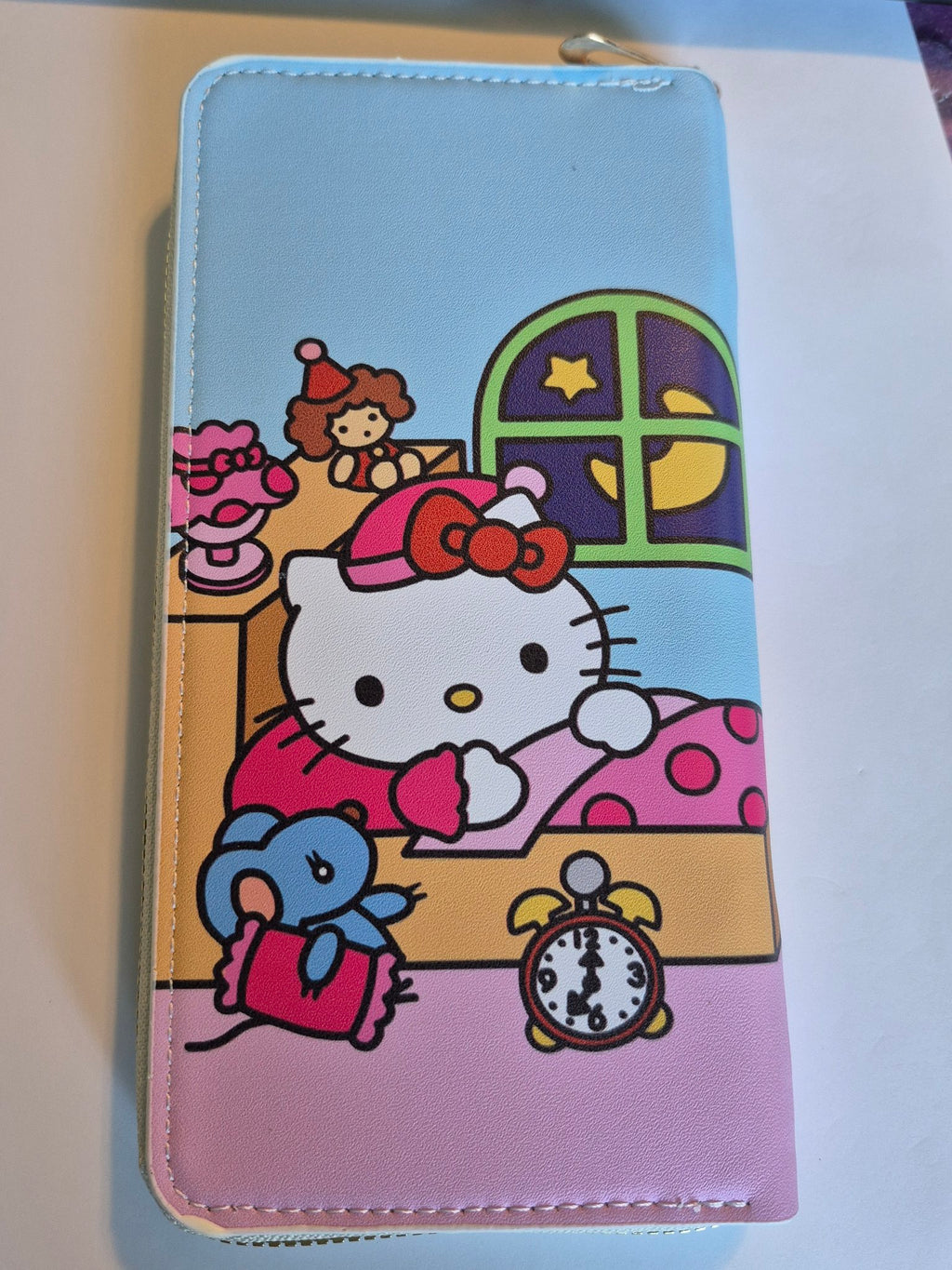 Hello Kitty Zip-Around Wallet – Bedtime, Nightcap & Alarm Clock