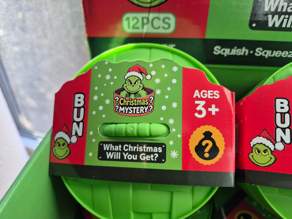 Christmas Mystery Squishy – Surprise Squishy in Green Basket
