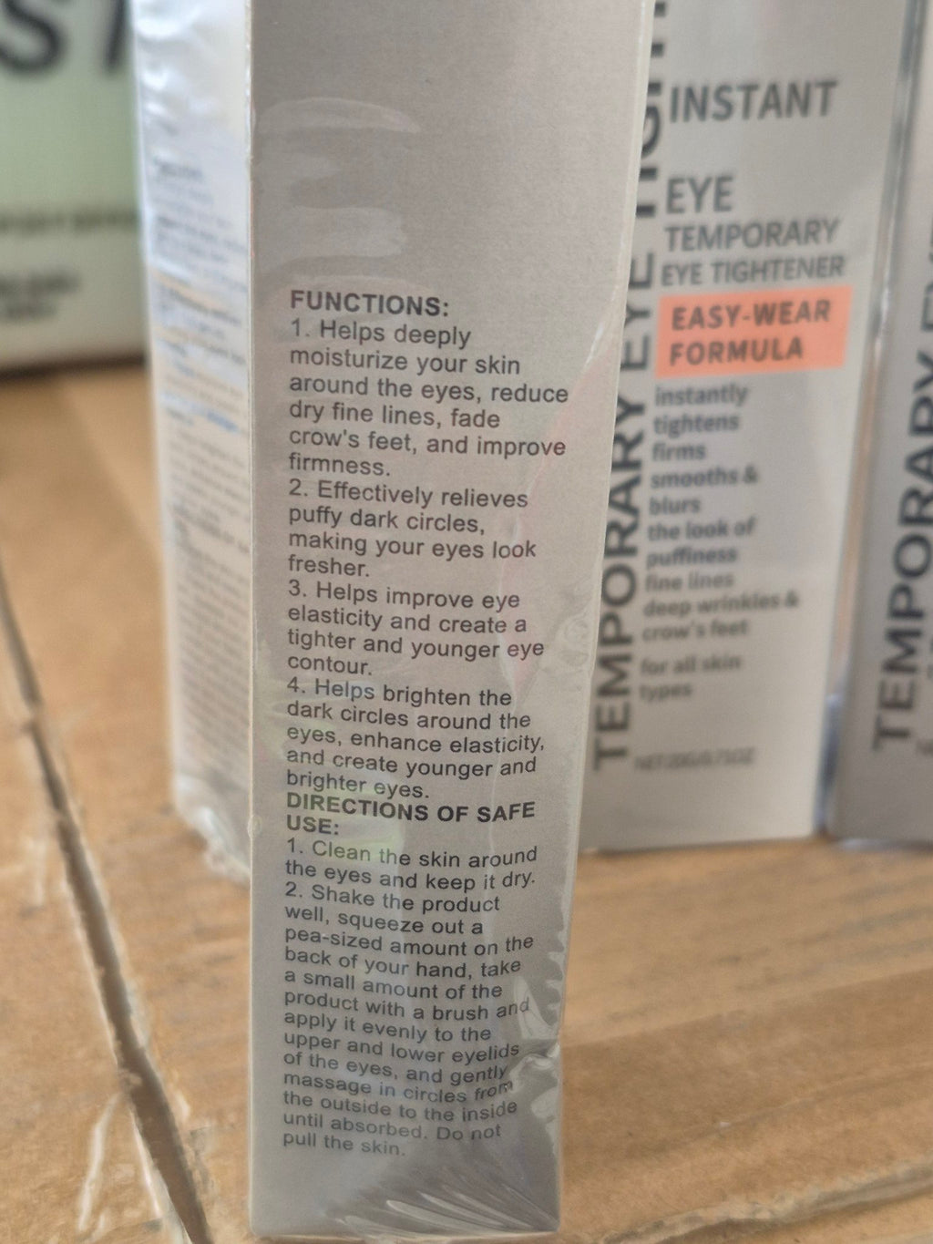 Instant Temporary Eye Tightener photo 3