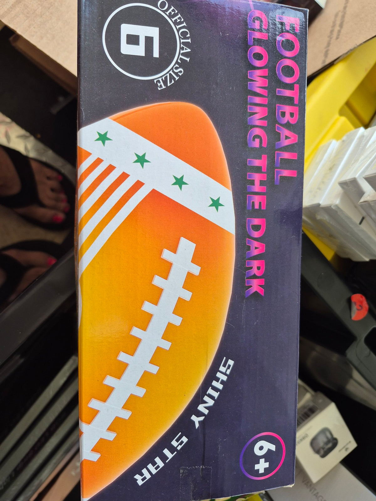 Football Glowing the Dark - box front