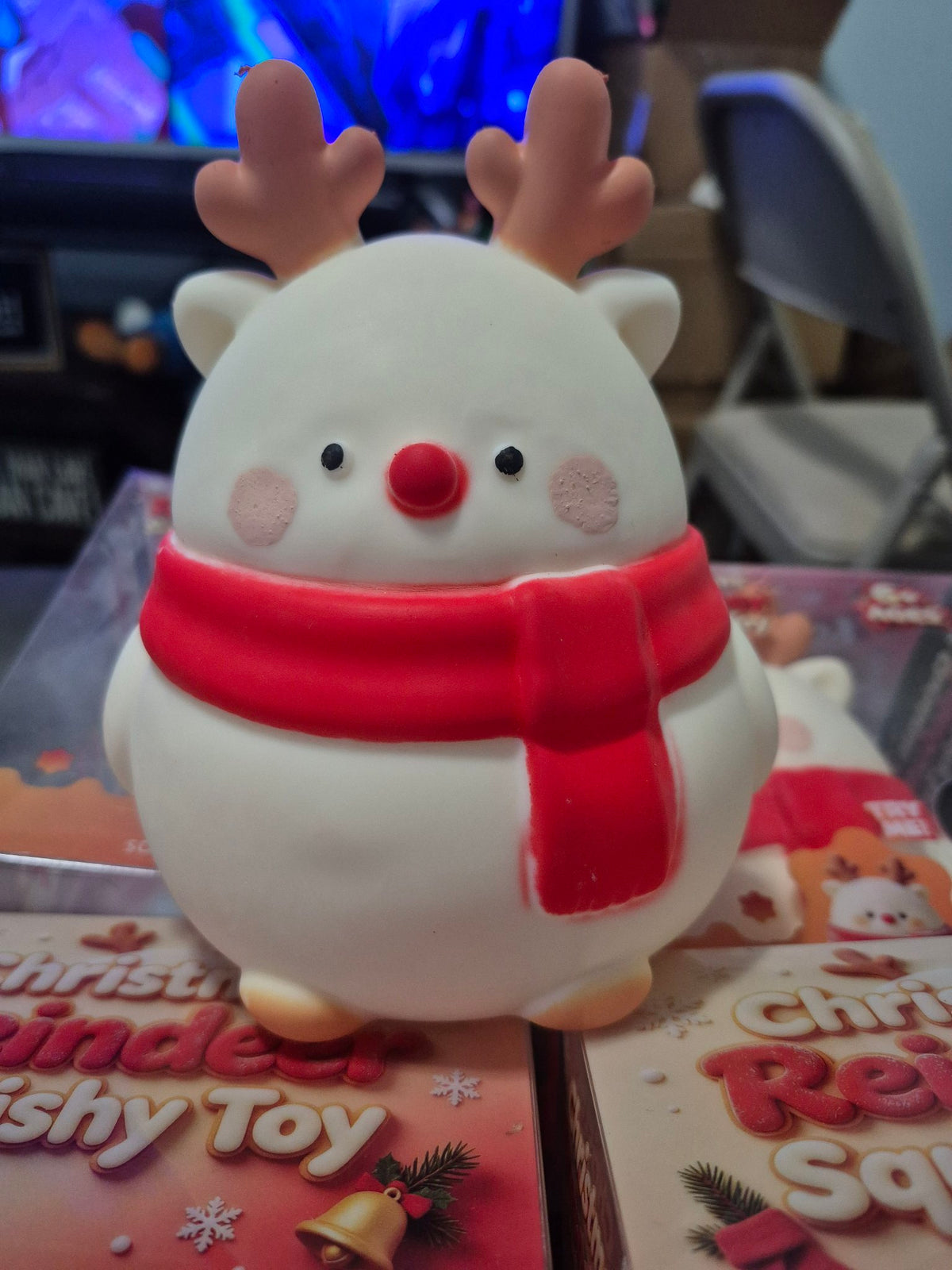 Christmas Reindeer Squishy Toy – Slow Rising Stress Relief Toy