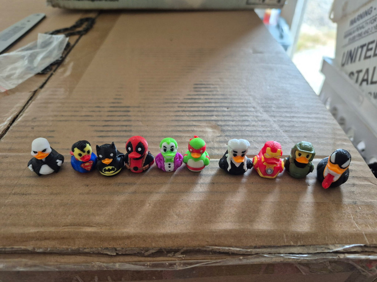 Superhero Duck Set – 10 Mini Character Ducks