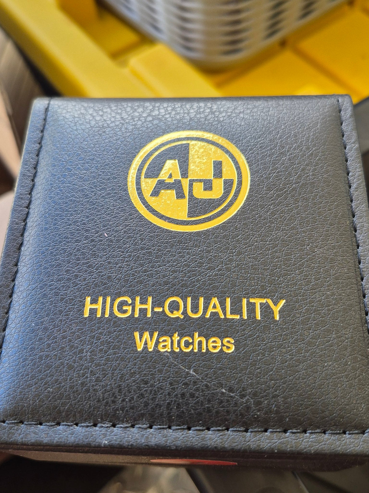AJ Heavy-Tank watch photo 2