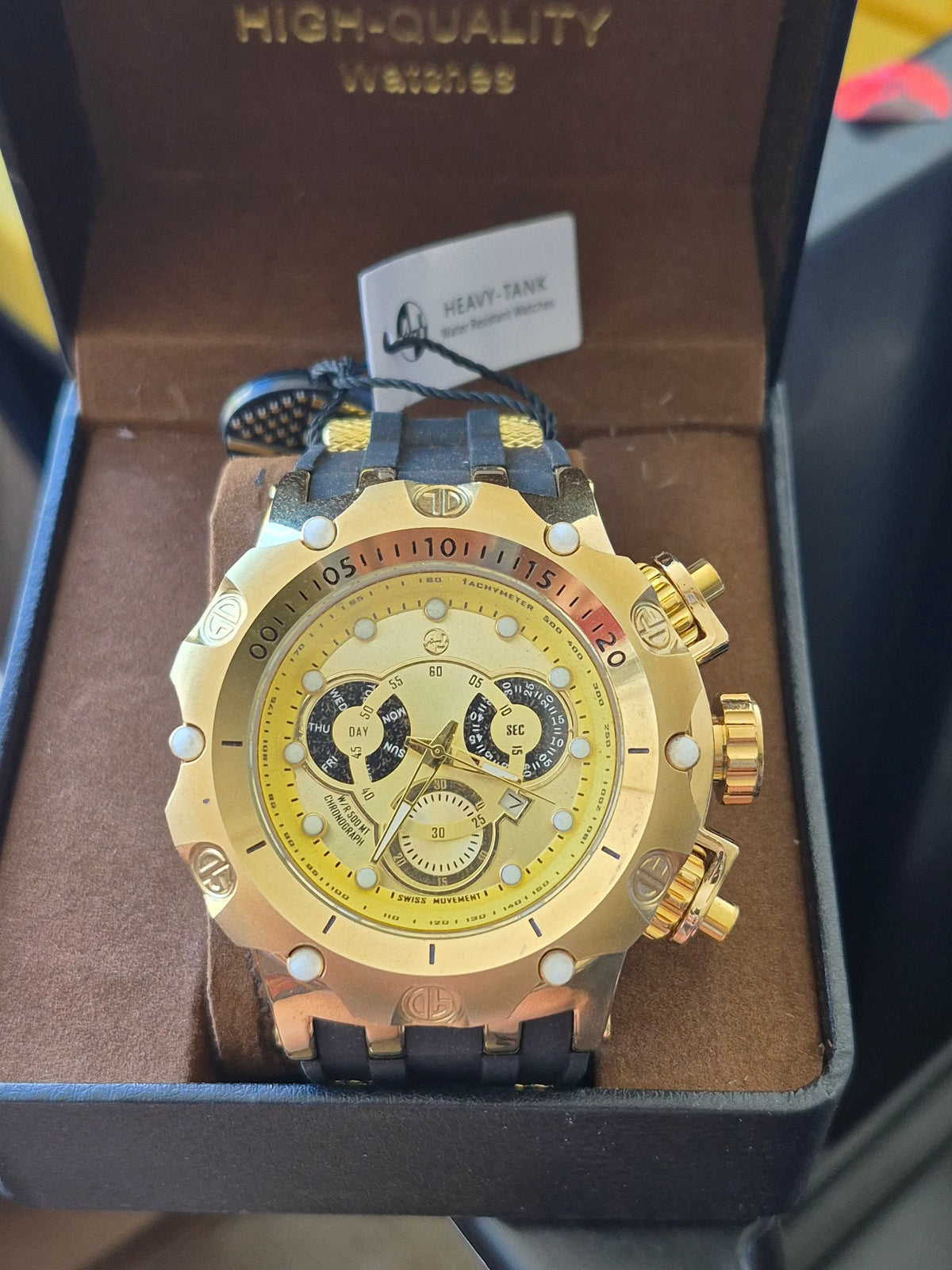 AJ Heavy-Tank watch photo 3